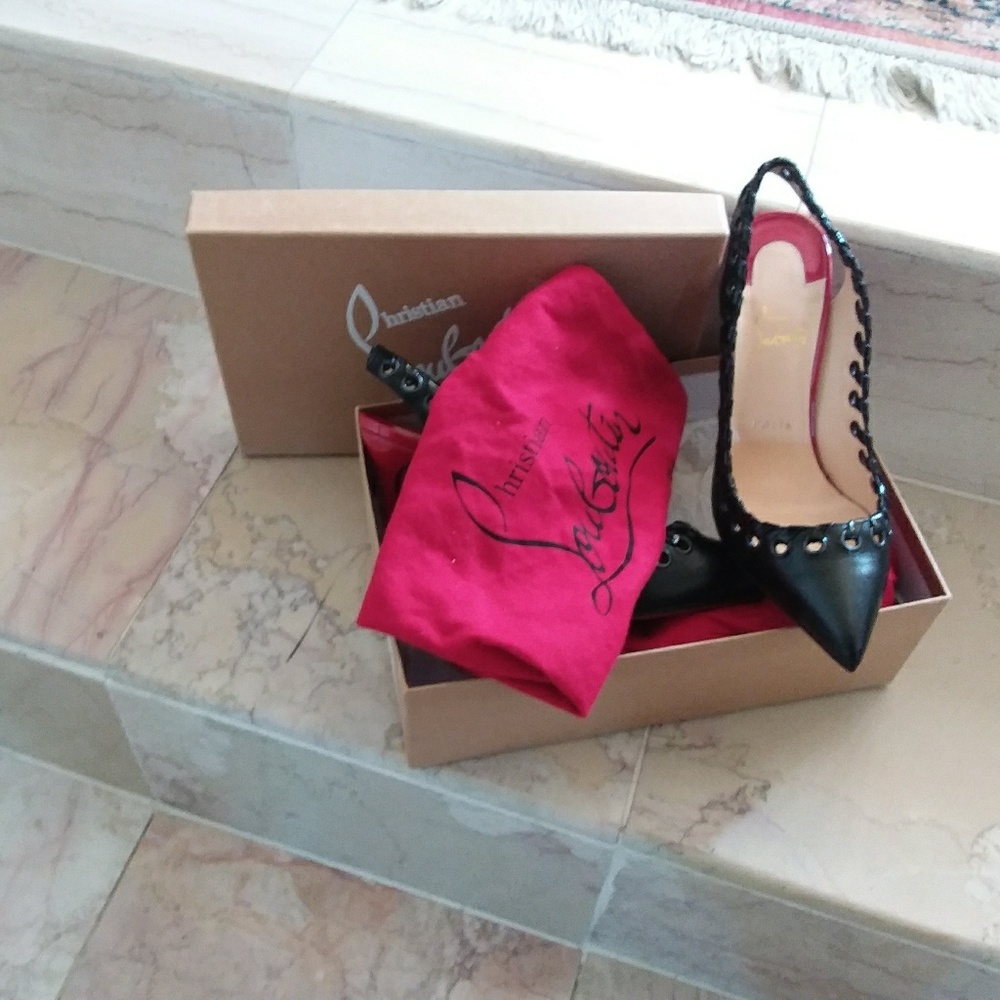 Ladies shoes